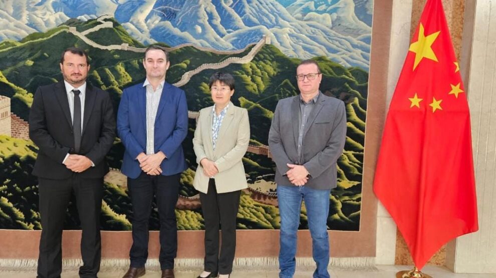 Cipem%20(Centro%20das%20Indústrias%20Produtoras%20e%20Exportadoras%20de%20Madeira%20de%20Mato%20Grosso)